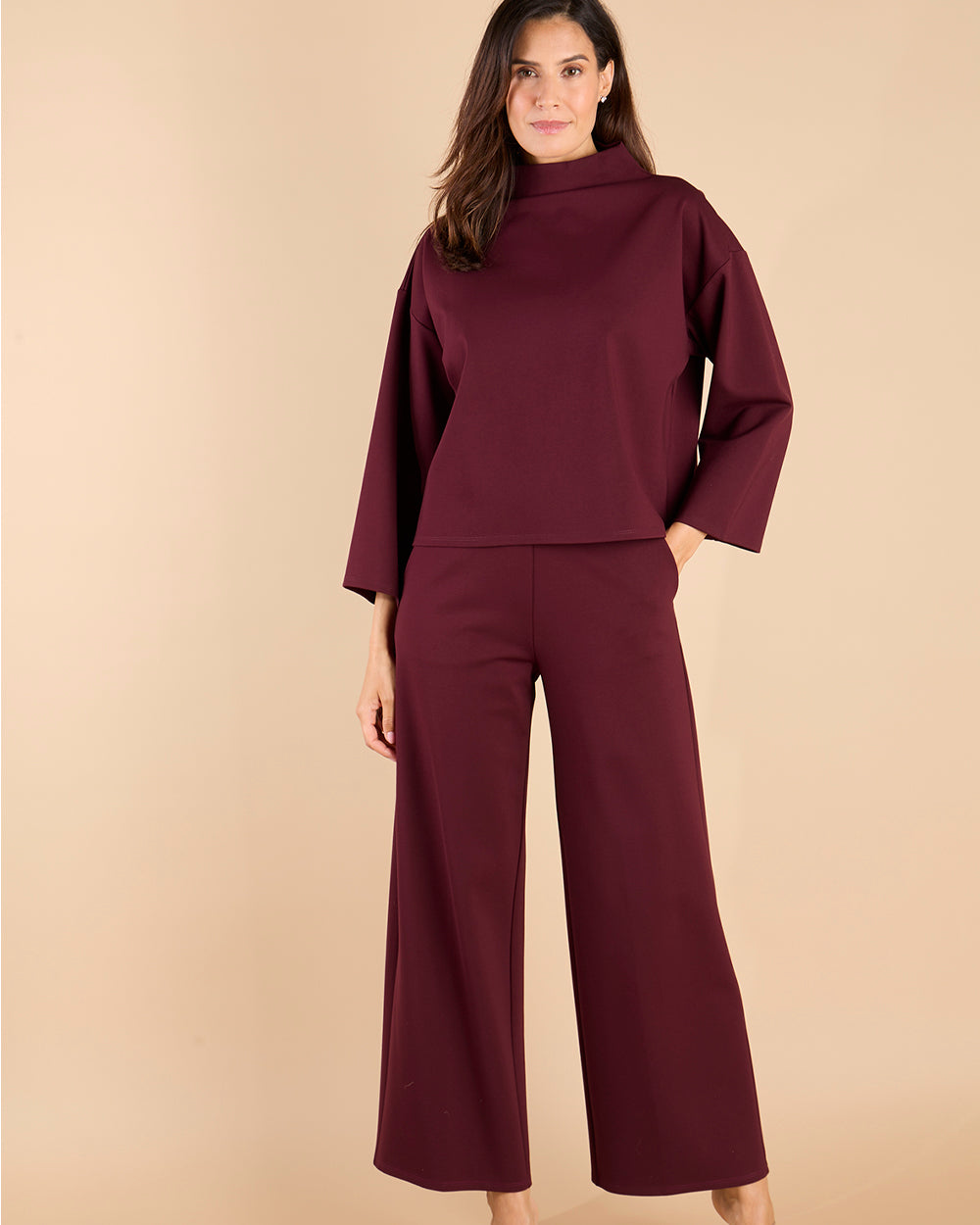 Nicolette Pant - Jude Ponte